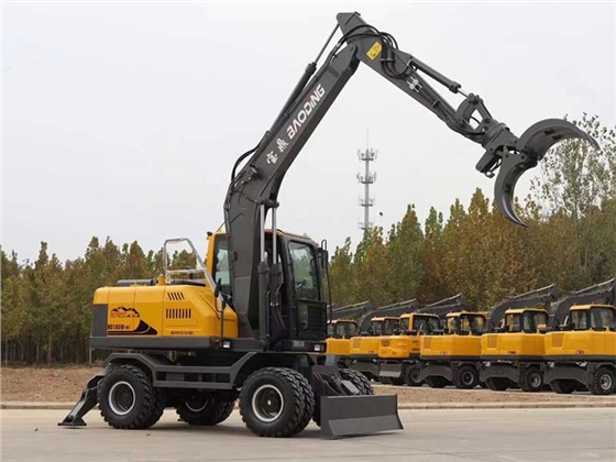 轮式抓木机 轮式抓木机