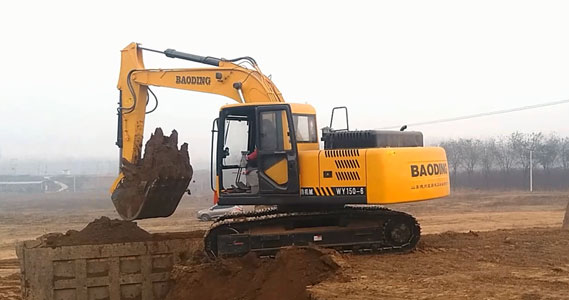 国产小型挖掘机_宝鼎挖掘机 国产小型挖掘机_宝鼎挖掘机