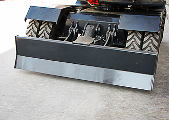 宝鼎抓木机前铲多连杆设计