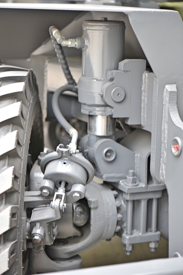 轮式挖掘机平衡缸 轮式挖掘机平衡缸