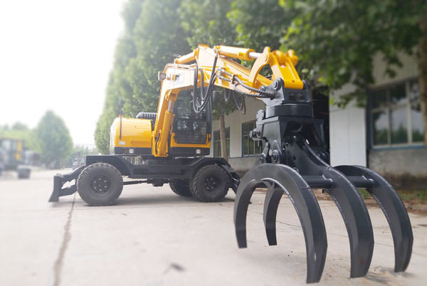 宝鼎轮式抓木机厂家.jpg 宝鼎轮式抓木机厂家.jpg