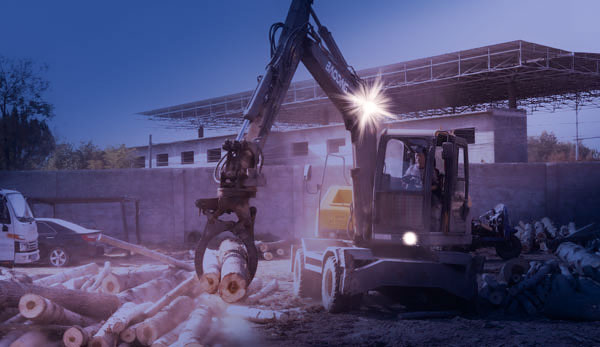 宝鼎多功能轮式挖掘机.jpg 宝鼎多功能轮式挖掘机.jpg