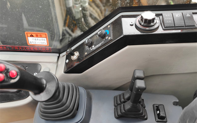 宝鼎抓木机 宝鼎抓木机