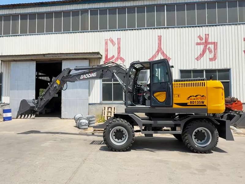宝鼎BD135轮式挖掘机,无气路+碟刹桥