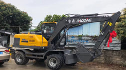 论挣钱,宝鼎轮式挖掘机已经很便宜了