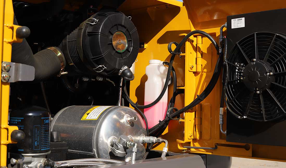 宝鼎BD120WD轮式抓木机